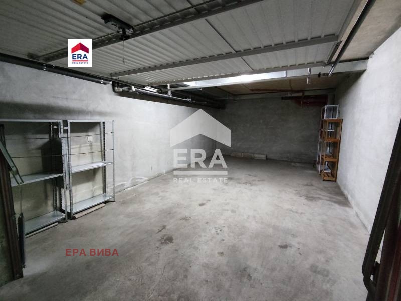 Till salu  Garage Sofia , Musagenica , 31 kvm | 53240033