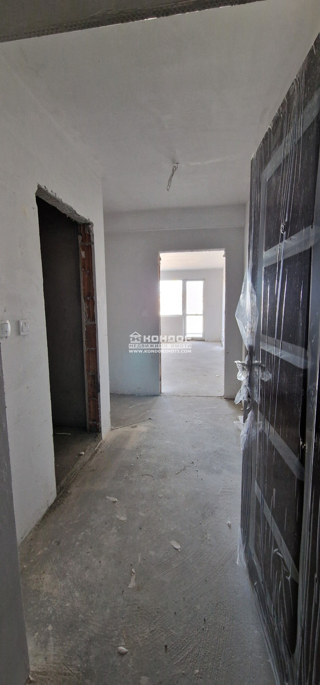 Продава 2-СТАЕН, гр. Пловдив, Кючук Париж, снимка 5 - Апартаменти - 50700291