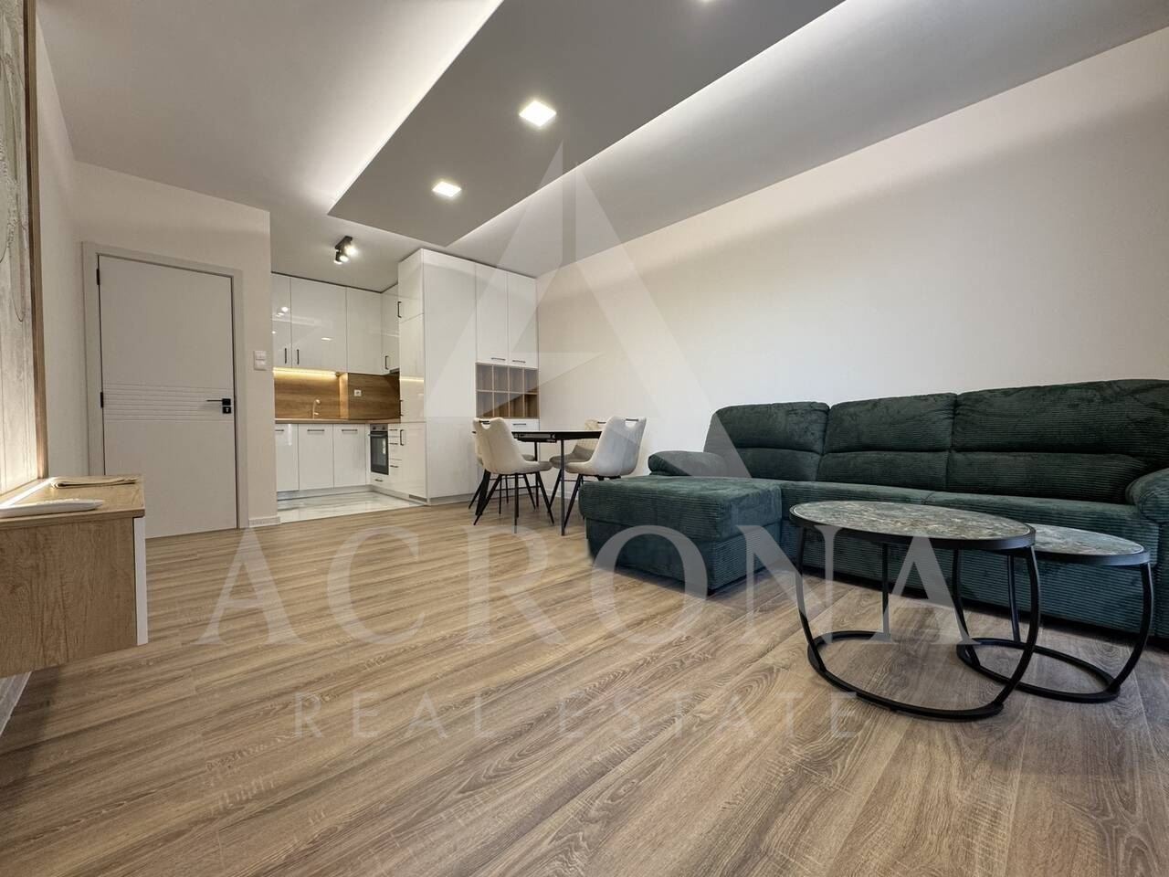 Продава 2-СТАЕН, гр. Пловдив, Остромила