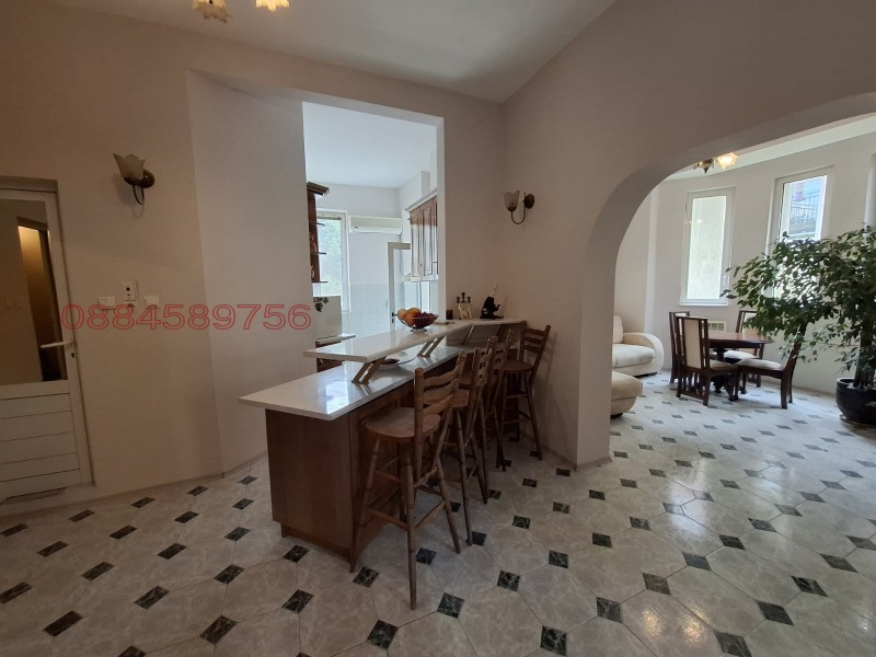 For Sale  2 bedroom Sofia , Tsentar , 117 sq.m | 58372067 - image [3]