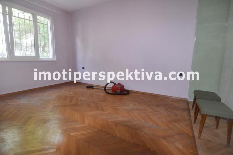 Продава 3-СТАЕН, гр. Пловдив, Кючук Париж, снимка 3 - Апартаменти - 53008149