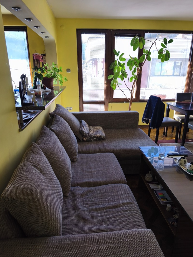 Продава 3-СТАЕН, гр. Чепеларе, област Смолян, снимка 2 - Апартаменти - 53121864