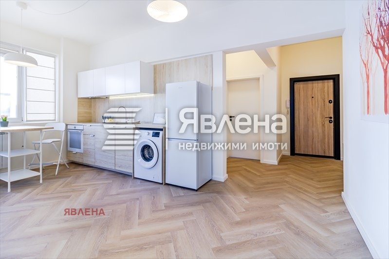 Продава 3-СТАЕН, гр. София, Център, снимка 15 - Апартаменти - 54511736
