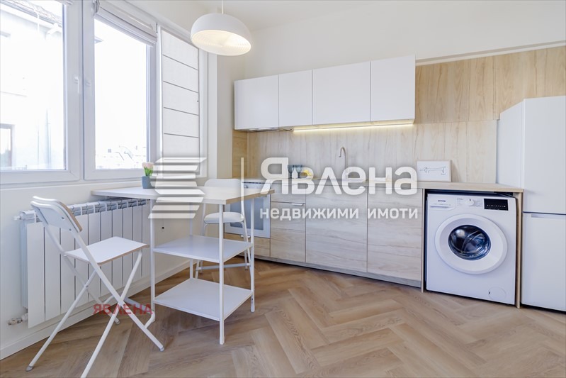 Продава 3-СТАЕН, гр. София, Център, снимка 8 - Апартаменти - 54511736