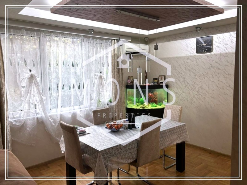 Продава МНОГОСТАЕН, гр. Велико Търново, Център, снимка 9 - Апартаменти - 52524380