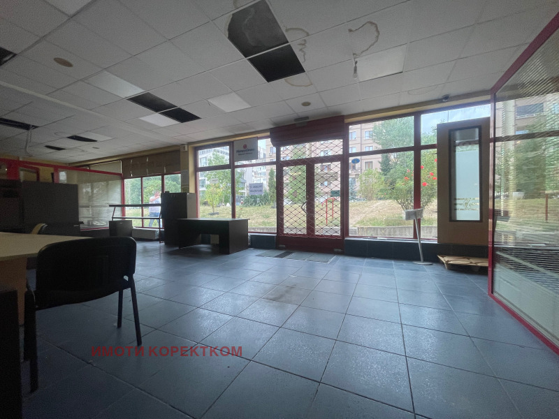 En venta  Comercio Sofia , Mladost 1 , 350 metros cuadrados | 49556995 - imagen [5]