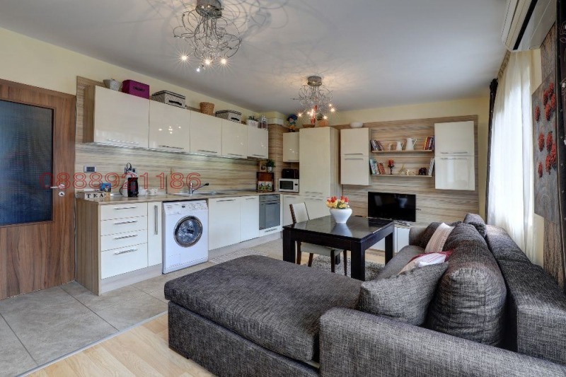 Продава 2-СТАЕН, гр. Варна, Фестивален комплекс, снимка 3 - Апартаменти - 52781256