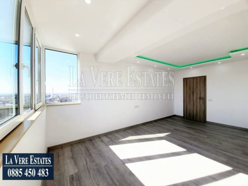 Na prodej  2 ložnice Ruse , Širok centar , 68 m2 | 80500531 - obraz [2]