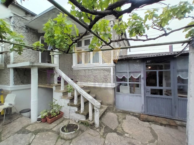 Продава  Къща, област Варна, с. Тръстиково • 35 000 EUR • ID 76741526 — holmes.bg - [1] 