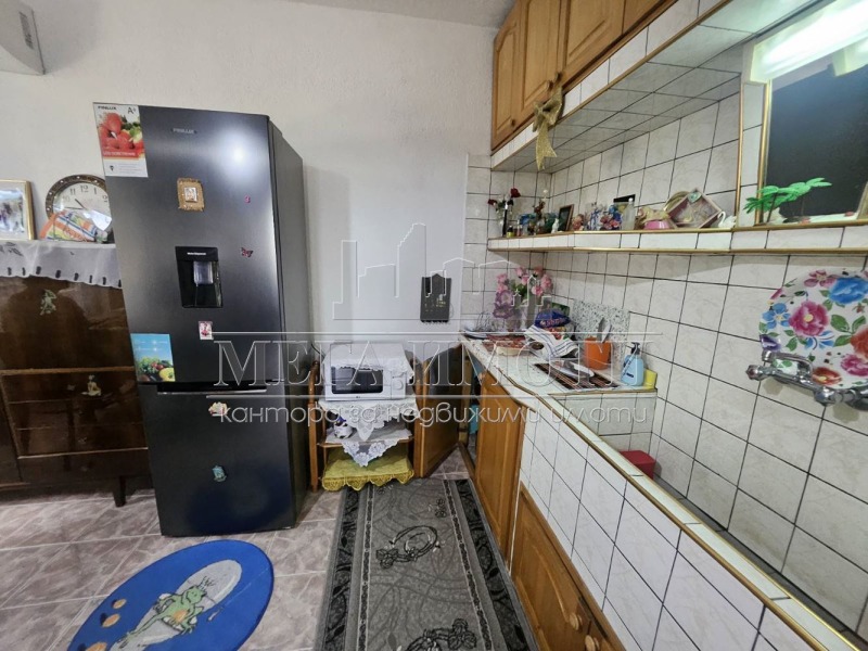 Продава КЪЩА, гр. Сливен, в.з. Сливен, снимка 16 - Къщи - 53252540