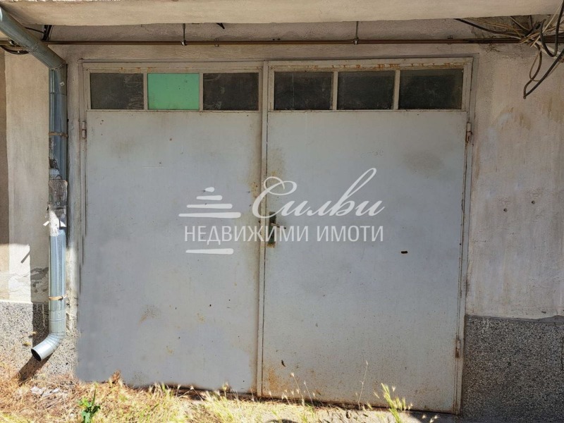 Продава  Гараж град Шумен , Център , 18 кв.м | 35069468