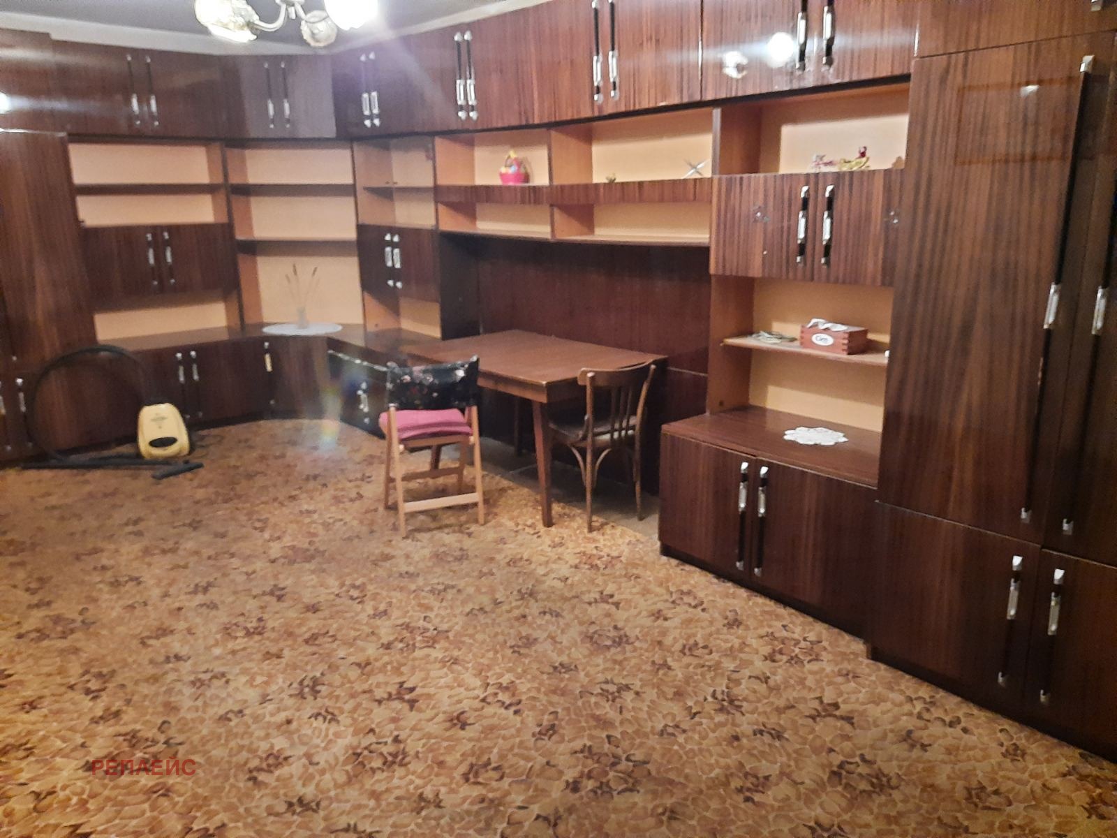 Продава 3-СТАЕН, гр. Варна, Младост 1