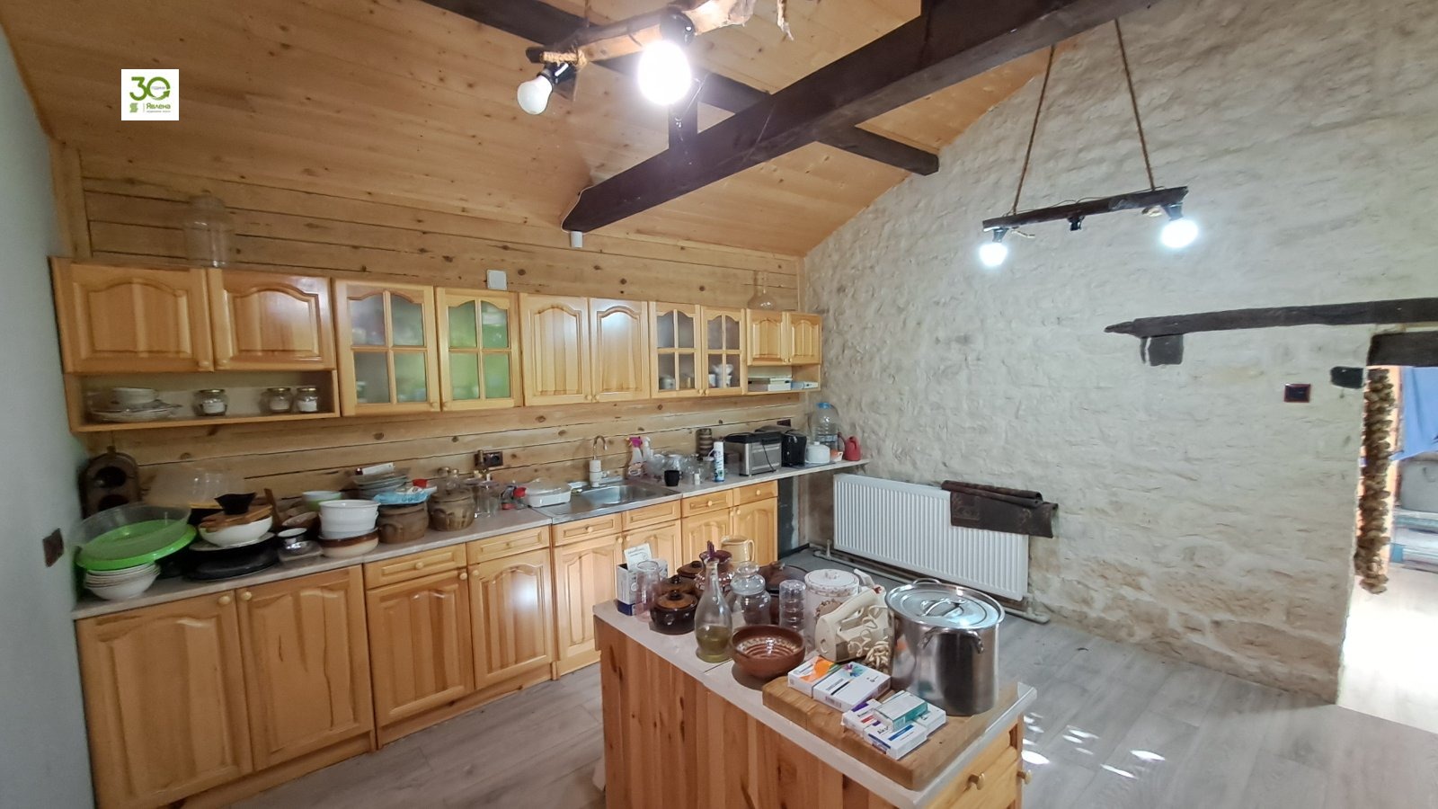 Продава КЪЩА, с. Петров дол, област Варна, снимка 2 - Къщи - 53912224