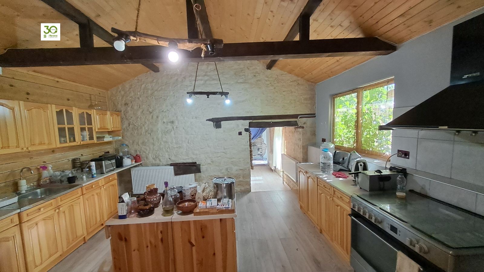 Продава КЪЩА, с. Петров дол, област Варна, снимка 2 - Къщи - 53912224
