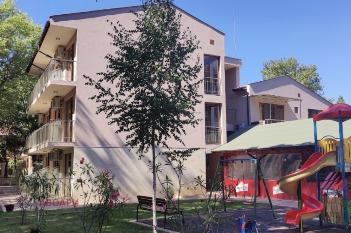 Продава ХОТЕЛ, с. Кранево, област Добрич, снимка 2 - Хотели - 54631350