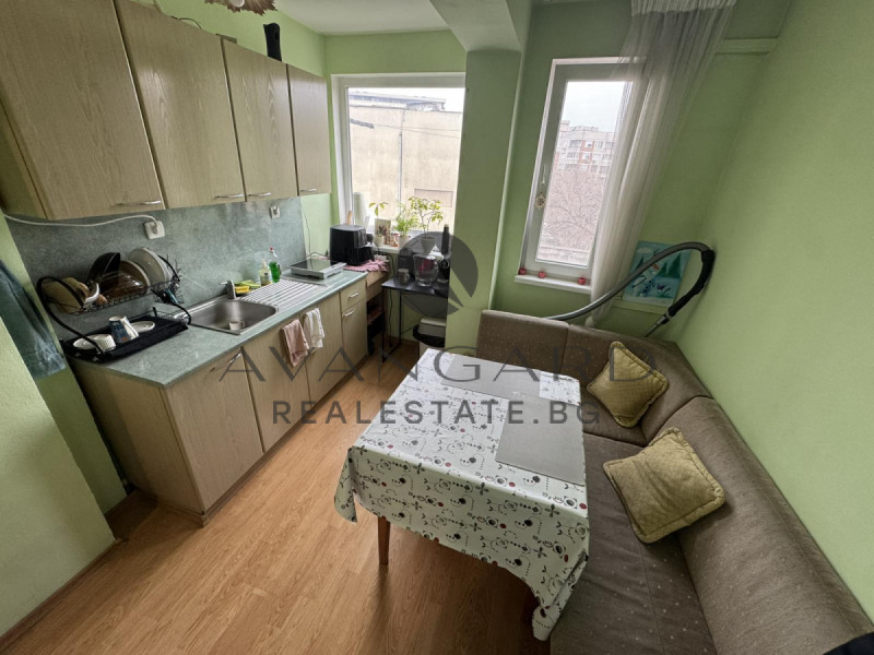 Продава 3-СТАЕН в град Пловдив, Център - 51 кв.м / 179 999 € » 352 047.44 лв., АВАНГАРД РИЪЛ ЕСТЕЙТ