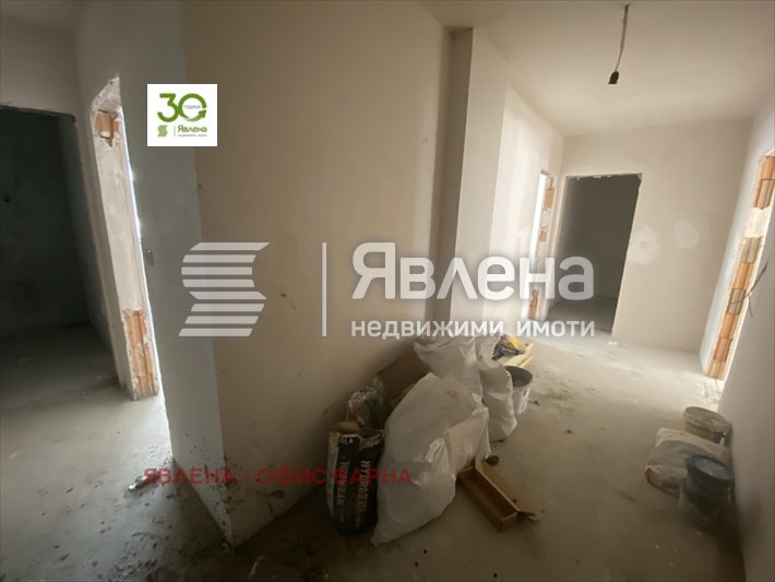 Продава 3-СТАЕН, гр. Варна, Централна поща, снимка 5 - Aпартаменти - 47146014