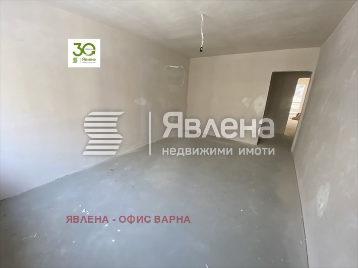 Продава 3-СТАЕН, гр. Варна, Централна поща, снимка 3 - Aпартаменти - 47146014