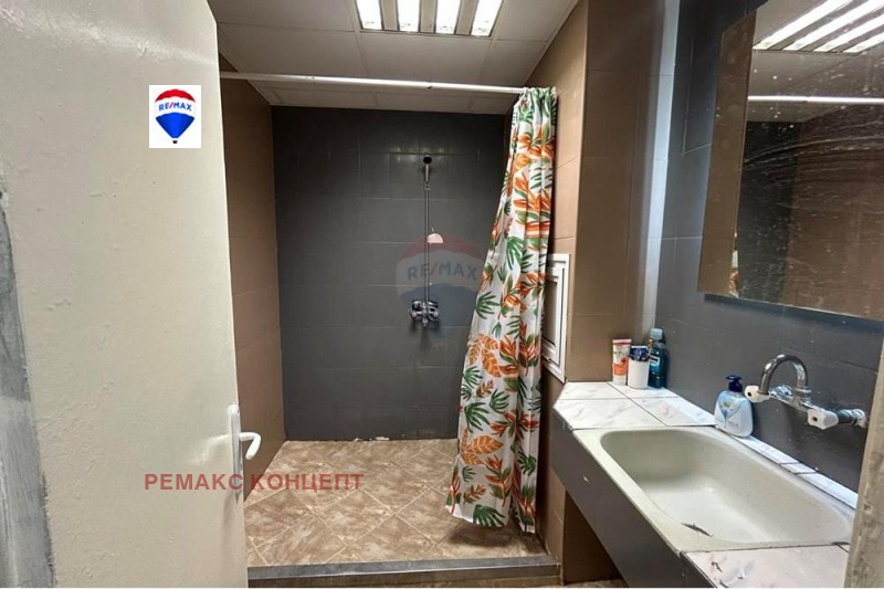 Продава  4-стаен град Шумен , 5-ти полк , 95 кв.м | 40358492 - изображение [10]