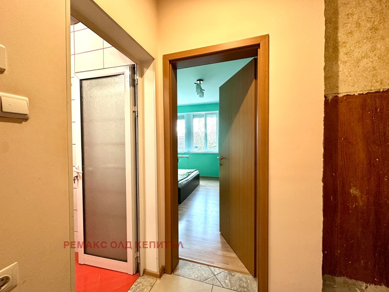 Продава 4-СТАЕН, гр. Велико Търново, Център, снимка 3 - Апартаменти - 53105500