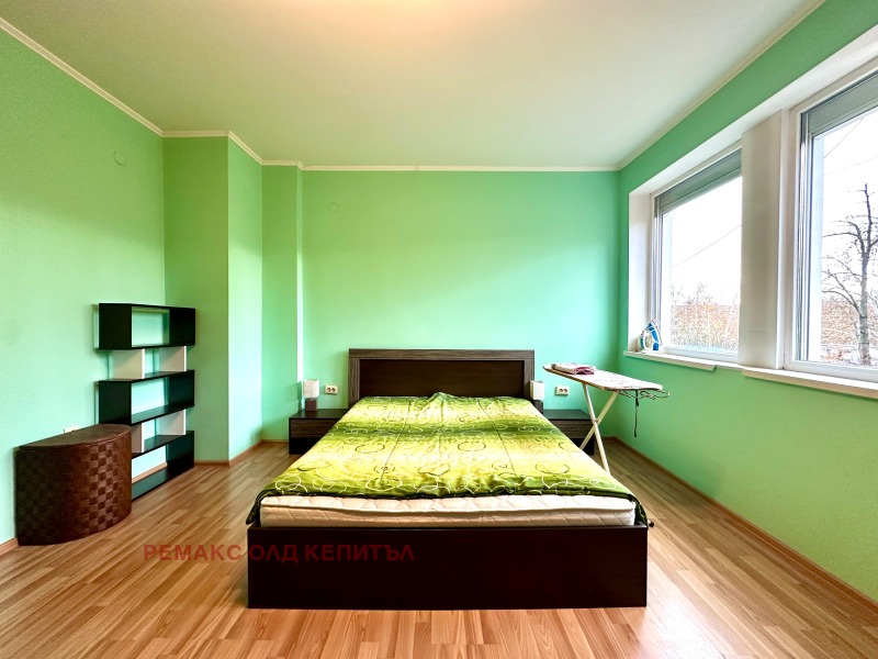 Продава 4-СТАЕН, гр. Велико Търново, Център, снимка 7 - Апартаменти - 53105500