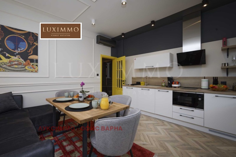 Продава  Къща град Варна , Гръцка махала , 268 кв.м | 26581227