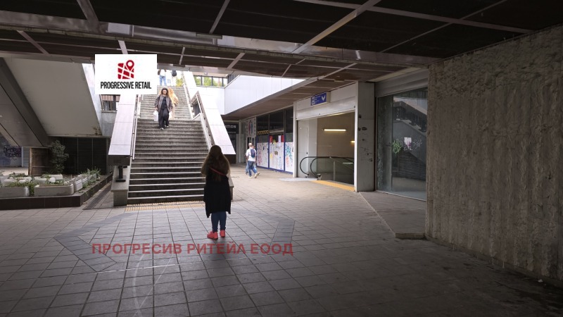 Продава МАГАЗИН, гр. София, Център, снимка 2 - Магазини - 52167824