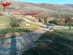 Продажба на земеделски земи в област Перник - изображение 7 