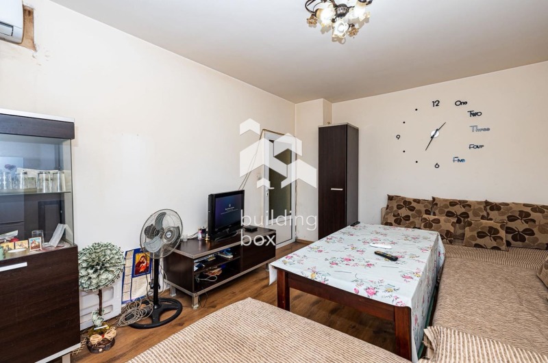 En venta  1 dormitorio Plovdiv , Vastanicheski , 45 metros cuadrados | 78352905