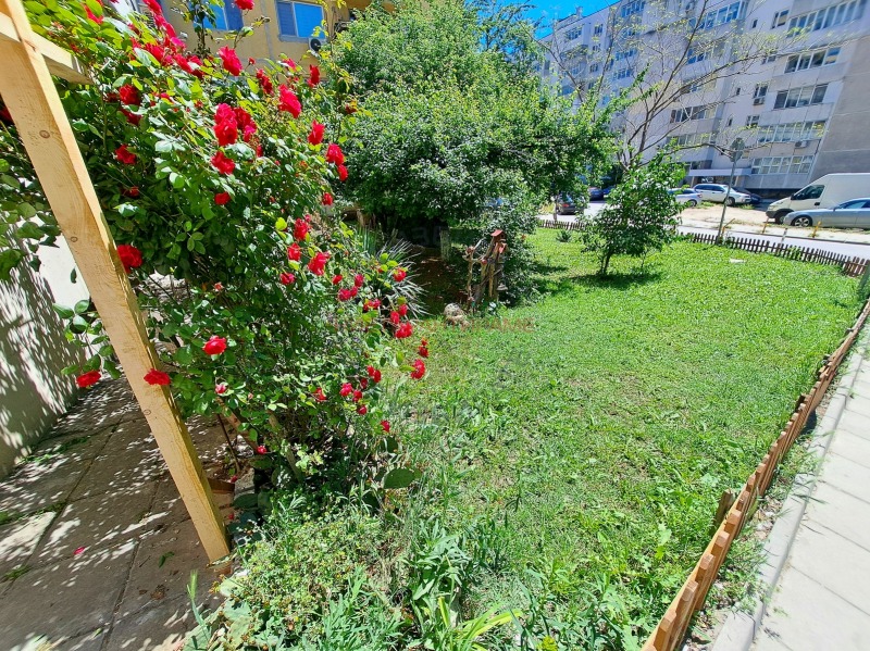 À vendre  1 chambre Varna , Tsveten kvartal , 55 m² | 96226805