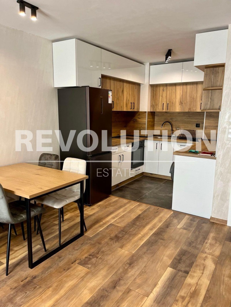 Продава 2-СТАЕН, гр. Пловдив, Христо Смирненски