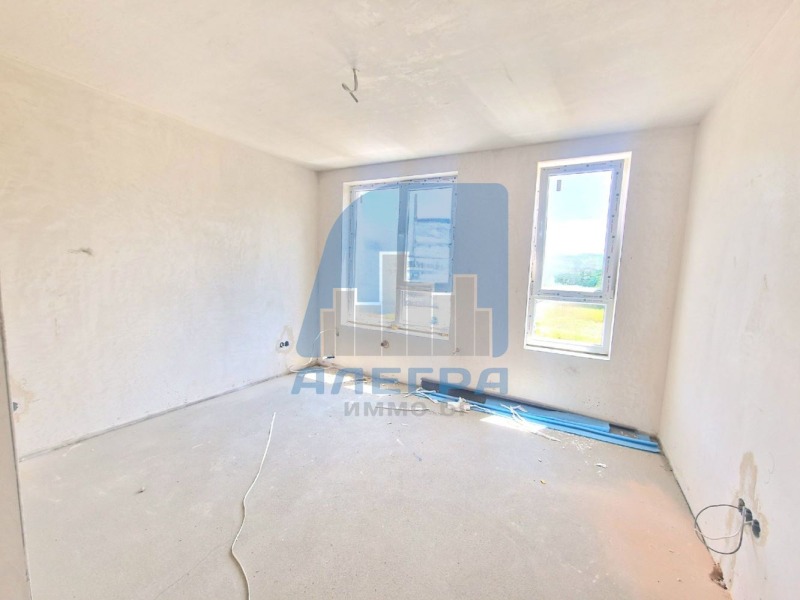 Na prodej  2 ložnice Sofia , Družba 2 , 205 m2 | 71673780 - obraz [4]