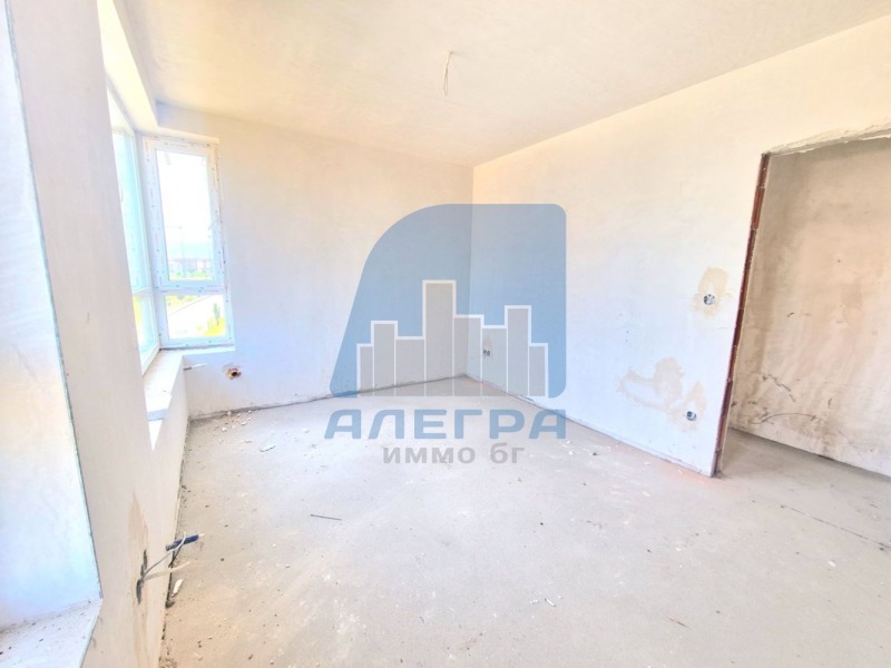 Na prodej  2 ložnice Sofia , Družba 2 , 205 m2 | 71673780
