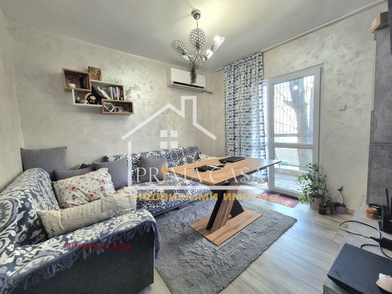 À vendre  Étage de la maison Plovdiv , Karchiyaka , 95 m² | 11002188