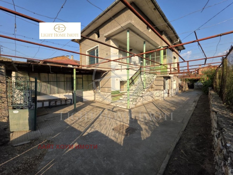 Zu verkaufen  Haus region Plowdiw , Joakim Gruewo , 211 qm | 84220802