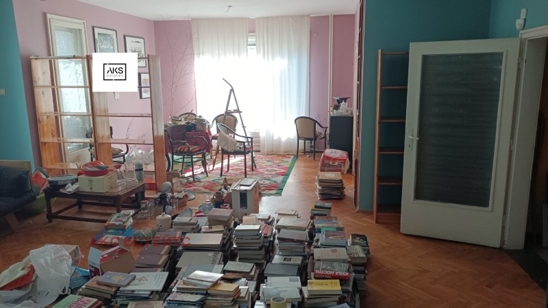 Продава  2-стаен град София , Лозенец , 111 кв.м | 54873491 - изображение [6]