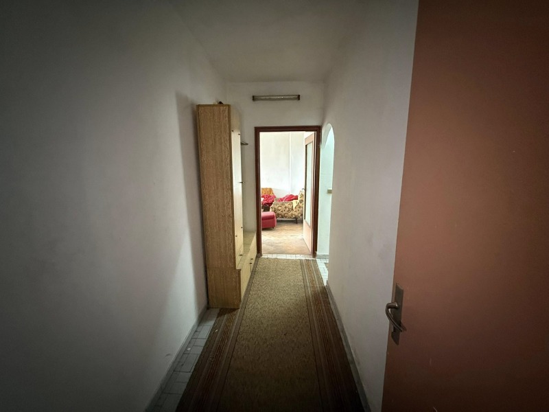 Продава  2-стаен град Благоевград , Запад , 62 кв.м | 54138337