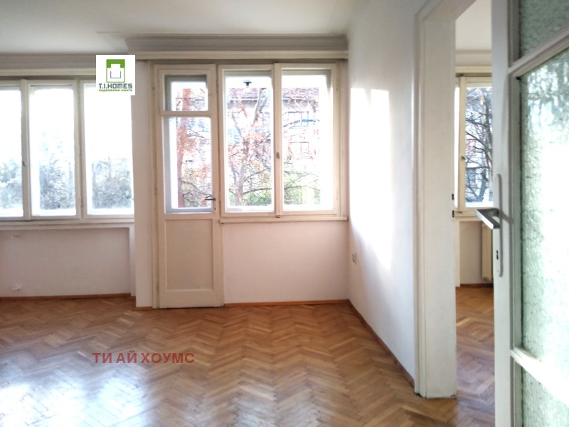 Satılık  2 yatak odası Sofia , Centar , 93 metrekare | 51763595
