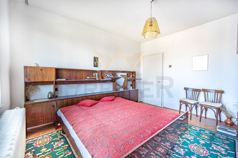 Продава 4-СТАЕН, гр. Добрич, Център, снимка 6 - Апартаменти - 53198972