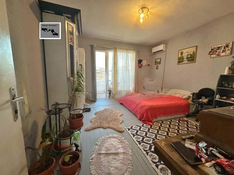 Na sprzedaż  3+ sypialni Pazardżik , Idealen centar , 113 mkw | 44554345 - obraz [2]