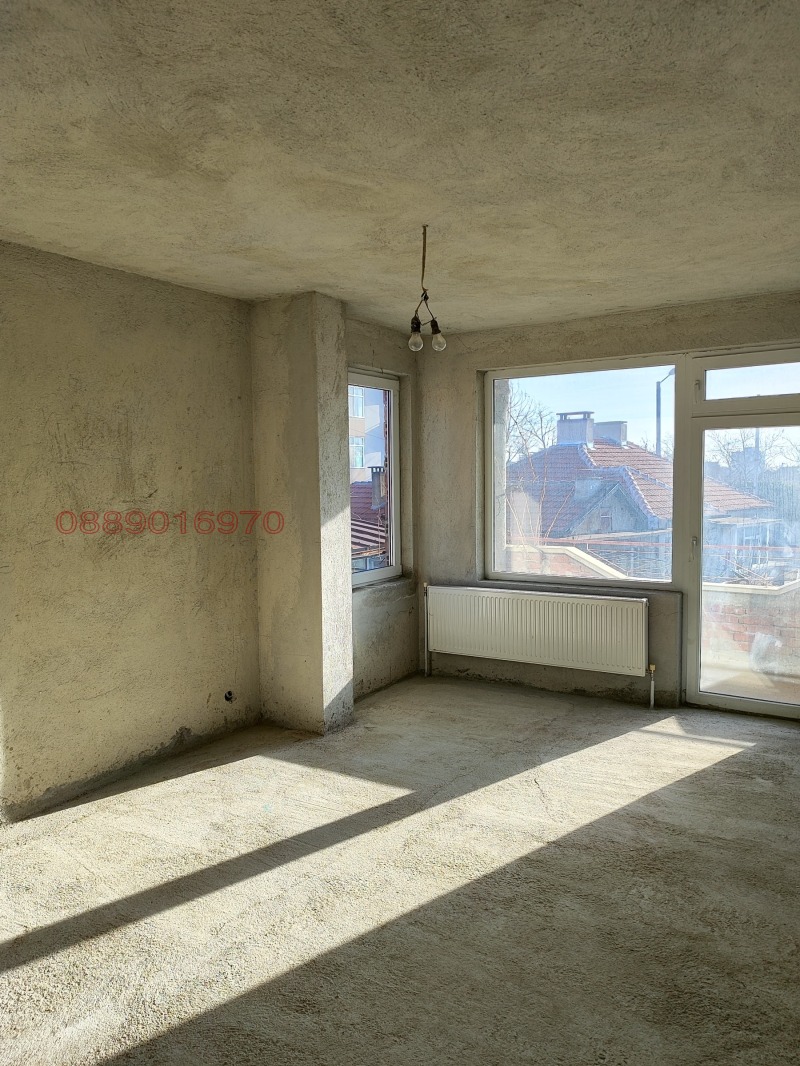 Продава КЪЩА, гр. Сливен, Руски, снимка 12 - Къщи - 52781646