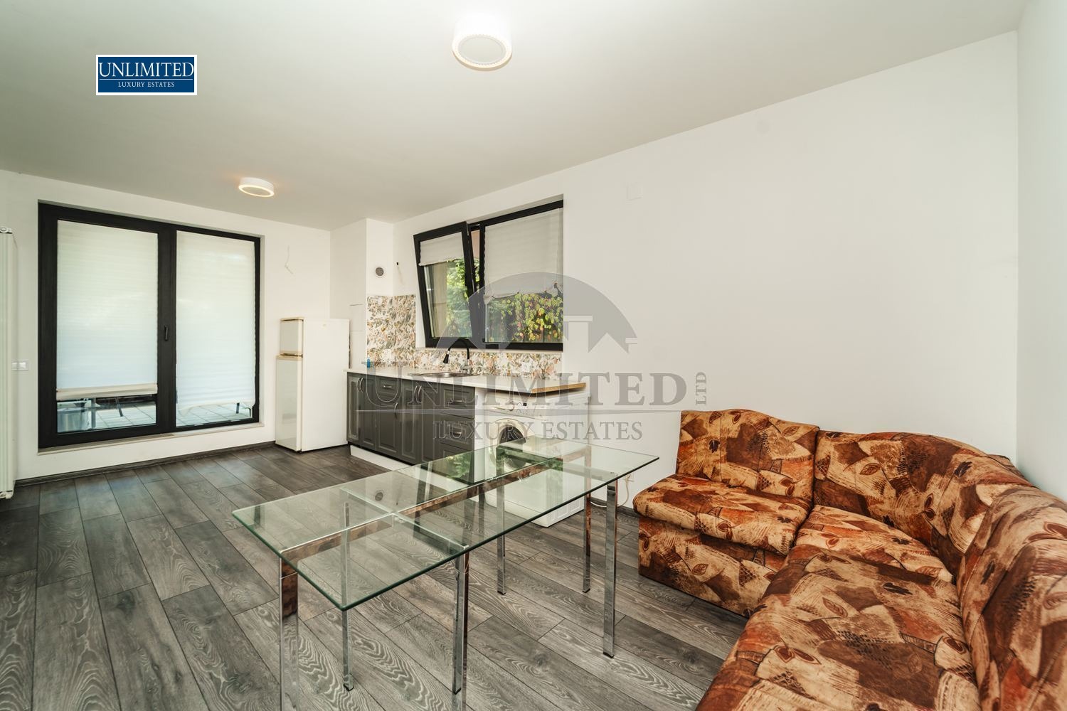 Продава 2-СТАЕН, гр. София, Изток, снимка 3 - Апартаменти - 54332425