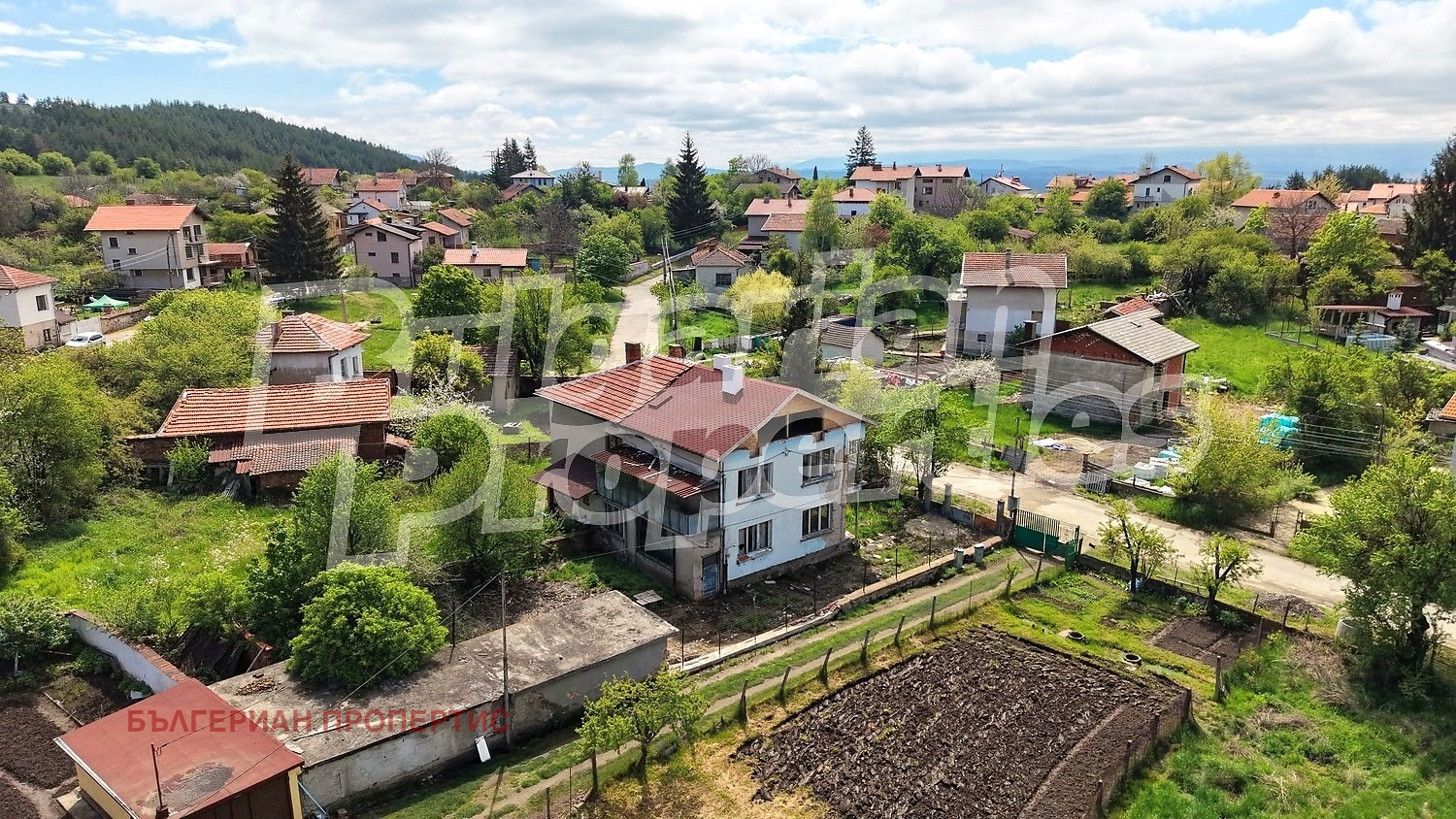 Продава КЪЩА, с. Горни Окол, област София област, снимка 2 - Къщи - 54701303