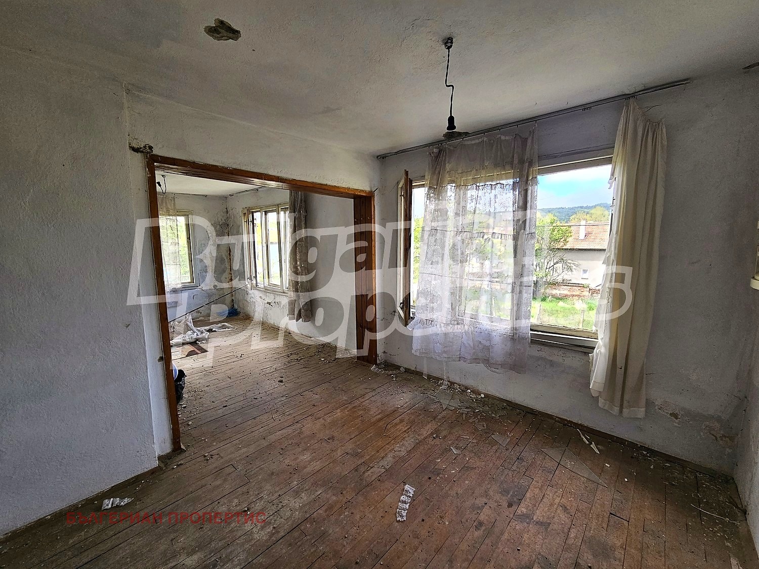 Продава КЪЩА, с. Горни Окол, област София област, снимка 4 - Къщи - 54701303