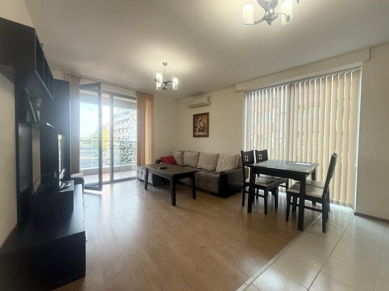 En venta  1 dormitorio región Burgas , Pomorie , 64 metros cuadrados | 44643636 - imagen [4]