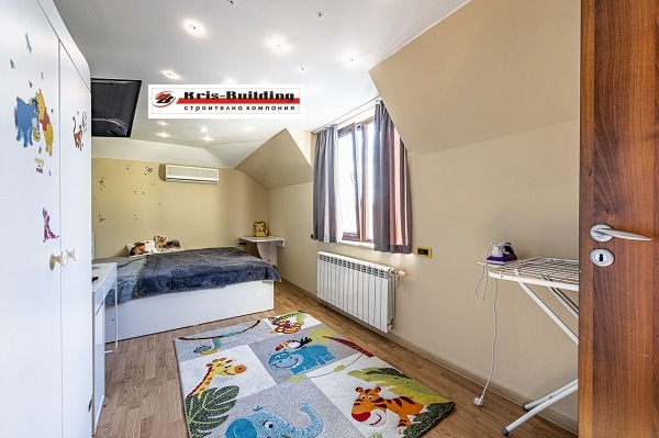 Продава 4-СТАЕН, гр. Варна, Цветен квартал, снимка 12 - Апартаменти - 52380412