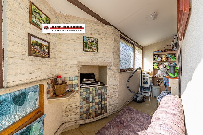 Продава 4-СТАЕН, гр. Варна, Цветен квартал, снимка 5 - Апартаменти - 52380412