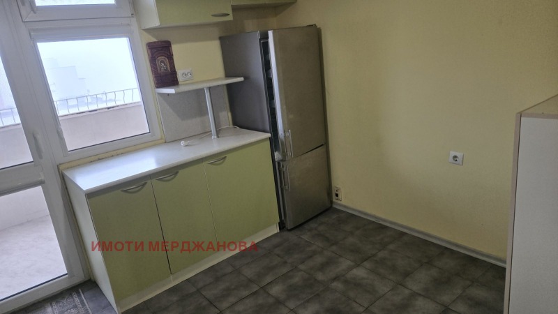 Продава МНОГОСТАЕН, гр. Стара Загора, Железник - център, снимка 3 - Апартаменти - 52829570