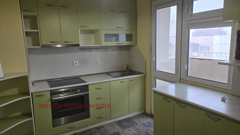 Продава МНОГОСТАЕН, гр. Стара Загора, Железник - център, снимка 2 - Апартаменти - 52829570