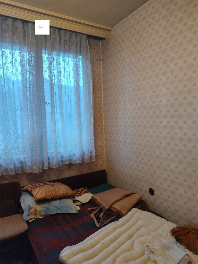 Продава КЪЩА, гр. Перник, Каменина, снимка 10 - Къщи - 47103304